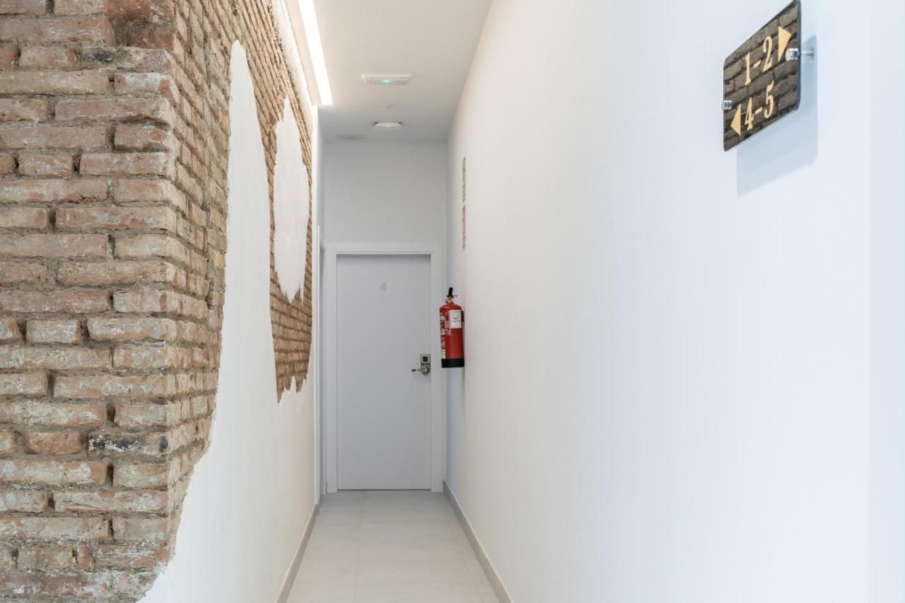 Room Close To City Centre Валенсия Екстериор снимка